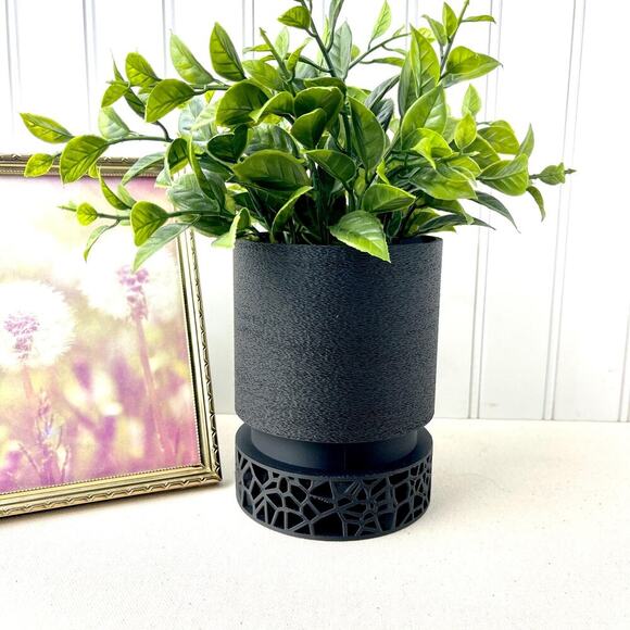 Modern Indoor Planter Pot, Vori Planter Pot 02, Planter with Decorative Base - Picture 1 of 10